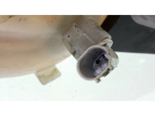 Расширительный бачок охлаждающей жидкости    