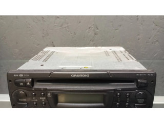 Радио/ проигрыватель CD/DVD / навигация