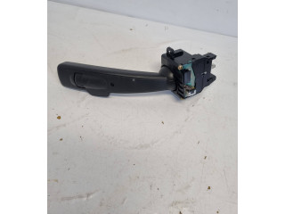 Ручка стеклоочистителей 17D770   Volvo V50