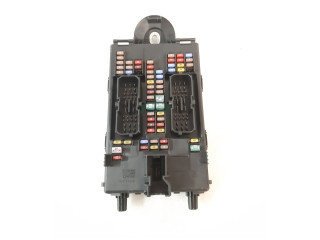 Блок предохранителей 31346672 Volvo XC90