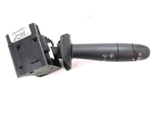 Ручка стеклоочистителей 6001551358, 8200792587   Dacia Duster