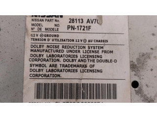 Радио/ проигрыватель CD/DVD / навигация