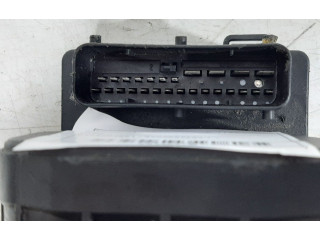 Блок АБС 0273004621, 8200085584   Renault  Clio II  2001 - 2005 года