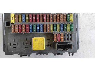 Блок предохранителей 518174503 Rover 75