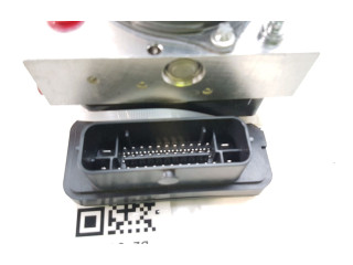 Блок АБС 476605832R, B2-9172G   Renault  Clio V  2019 -  года