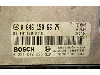 Масляный насос  OM 646.962 A6461506679, 1039S07583  Mercedes-Benz C W203 