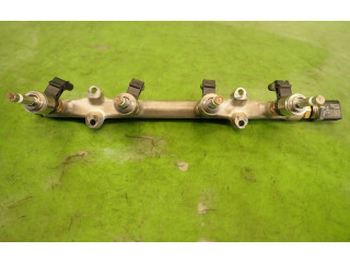 Топливная рампа Skoda Octavia Mk4