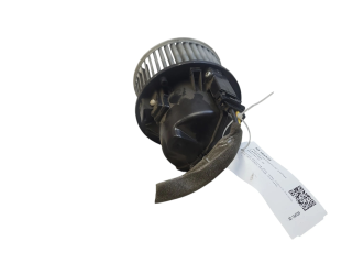 Вентилятор печки    6G9N18D413BA, 6G9N18D413AA   Volvo V60