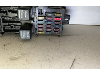 Блок предохранителей MB920106, 006486 Mitsubishi Galant