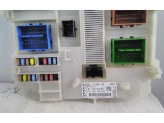 Блок предохранителей 31314116AA, 31314116AA Volvo S60