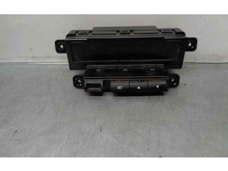 Дисплей    957101H700   KIA Ceed