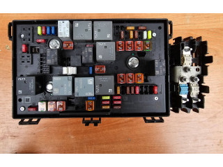 Pojistková skříňka 13368644, 1110131AB Opel Zafira C 2016