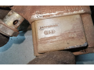 Топливная рампа 0438121011, 026133353 Audi 80 90 B3