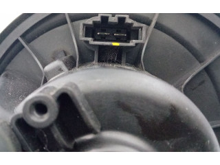 Вентилятор печки 1K1819015C Volkswagen Caddy