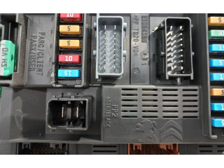 Блок предохранителей 9819850080 Peugeot 2008 I