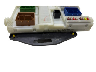 Блок предохранителей BG9T14A073YH Ford S-MAX