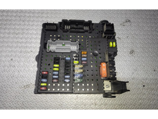 Блок предохранителей 12217799   Volvo S80    