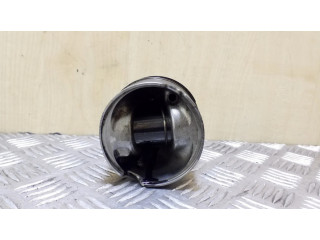 Píst 0840ZU BMW 5 F10 F11 pro naftový motor 2.0