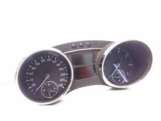 Панель приборов A2514406211, A2C53280887   Mercedes-Benz R W251       