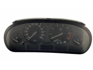 Přístrojová deska BMW 5 E39 2001 62118375669, 8375669