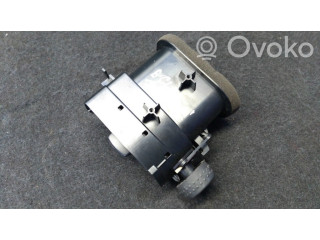 Боковая воздушная решётка