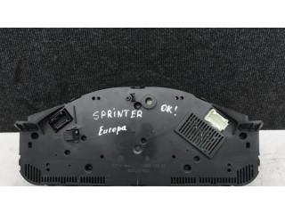 Панель приборов A0014468521, 88311295 Mercedes-Benz Sprinter W901 W902 W903 W904