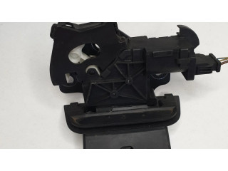 замок багажника 4L0827520 Audi Q7 4L 2005-2015 года