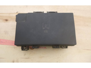 Блок предохранителей 14315G, 16238DA Jeep Grand Cherokee