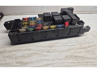 Блок предохранителей 8678449, 030630091355 Volvo V70