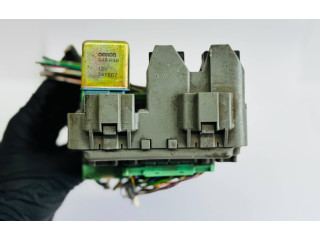 Блок предохранителей Y338850 Honda Accord