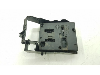 Блок предохранителей 7703397911, 1096046 Renault Scenic I