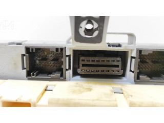 Pojistková skříňka 467463750 Alfa Romeo 147 2001