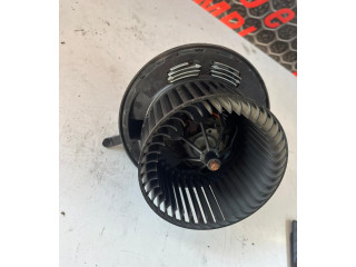 Вентилятор печки    T1013621M, N47D20C   BMW X3 F25