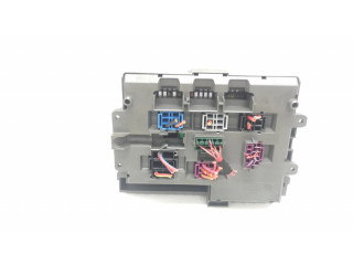 Pojistková skříňka BMW 1 E81 E87 2008