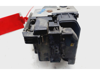 Jednotka ABS 8E0614111AB Volkswagen PASSAT