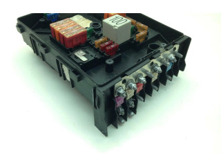 Блок предохранителей 1K0937125A Volkswagen Golf Plus