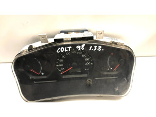 Панель приборов MR390656, 237610 Mitsubishi Colt