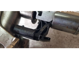 Топливная рампа 04E133320D, 0261500374 Skoda Octavia Mk3 (5E)