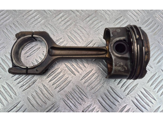 Píst 764016601 BMW X1 E84 N20B20A
