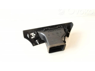 Боковая воздушная решётка