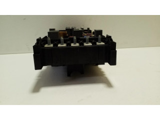 Блок предохранителей 68193002AF Jeep Cherokee