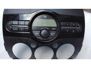 Радио/ проигрыватель CD/DVD / навигация