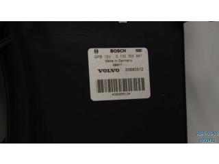 Электрический вентилятор радиаторов  30680512   Volvo V70 