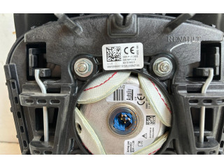 Подушка безопасности водителя 9857066588R Renault Clio IV