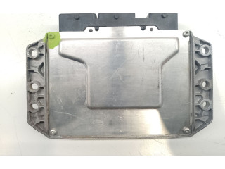 Масляный насос  K4M R8 (81KW) 237100132R  Renault Megane III 