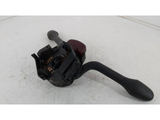 Мултифункционный включатель управления / ручка