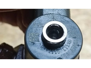 Форсунка 0445110111    Alfa Romeo 166 для дизельного двигателя  2.4