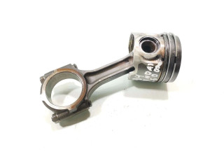 Píst Hyundai H-100 D4CB