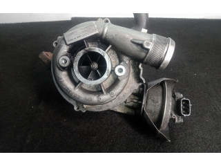 Turbodmychadlo Турбина Volvo S40 D4204T