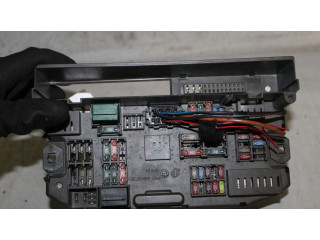 Pojistková skříňka BMW X6 E71 2010